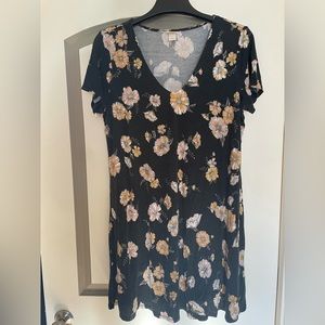 Floral Dress - Mossimo Supply - Size Large - Good Condition